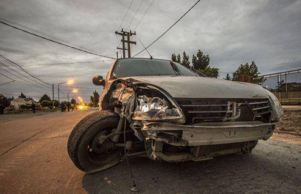 Lesionados y destrozos por choque en Sureda y Alcorta