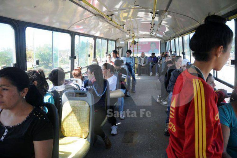 Para evitar �caranchos�, piden que se informe en los colectivos