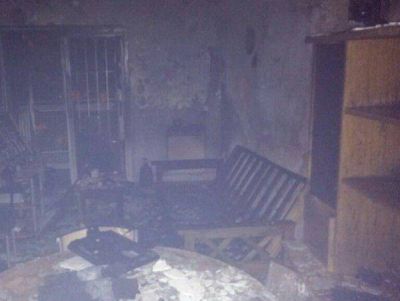 Permence internada en terapia intensiva la mujer que sufri� quemaduras en un incendio