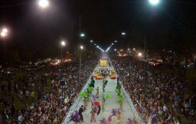 40 mil personas concurrieron al cierre del Carnaval 2015