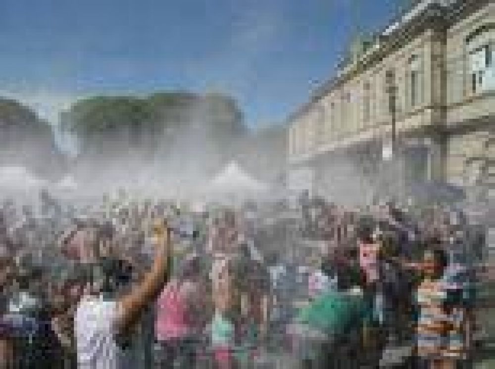 Ms de 40.000 personas disfrutaron el fin de semana de los festejos por carnaval en La Plata 