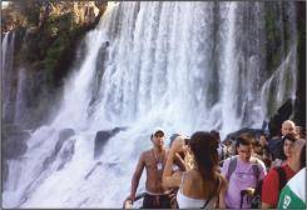 Cataratas del Iguaz� tuvo un r�cord de visitantes