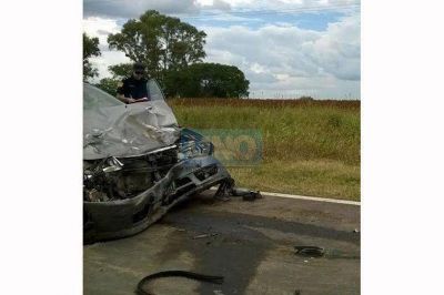 Un muerto y tres heridos a ra�z de un choque frontal ocurrido en la ruta 12