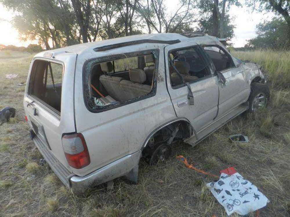 Vuelco fatal en la ruta 152: muri� una mujer