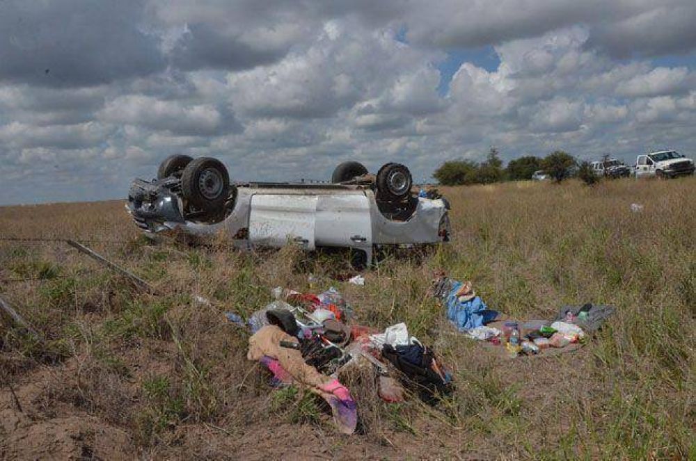 Cuatro heridos en un vuelco en la Ruta 35