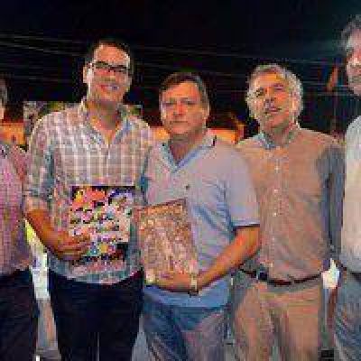 Peppo manifest� su agradecimiento al p�blico en la fiesta mayor del sudoeste chaque�o