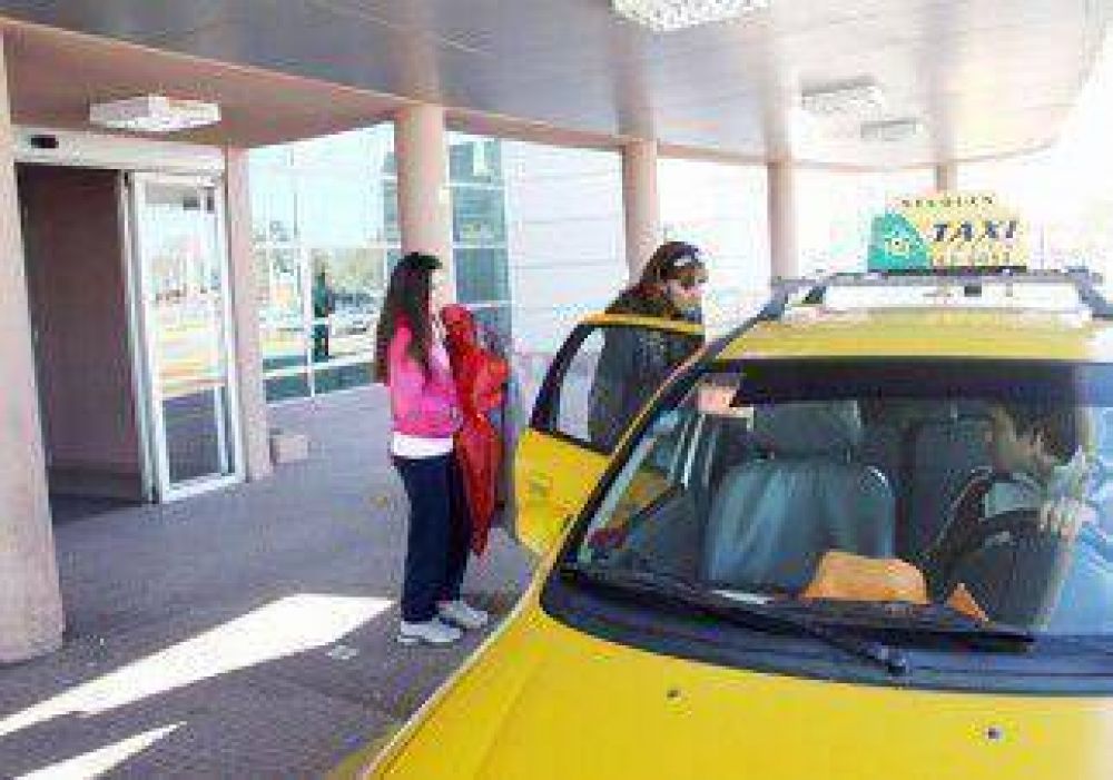 Desde el lunes, el que viaje en taxi deber� pagar m�s 