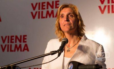 Charlas en la arena: �Se pinta de naranja?, dardos van, dardos vienen y reproches 