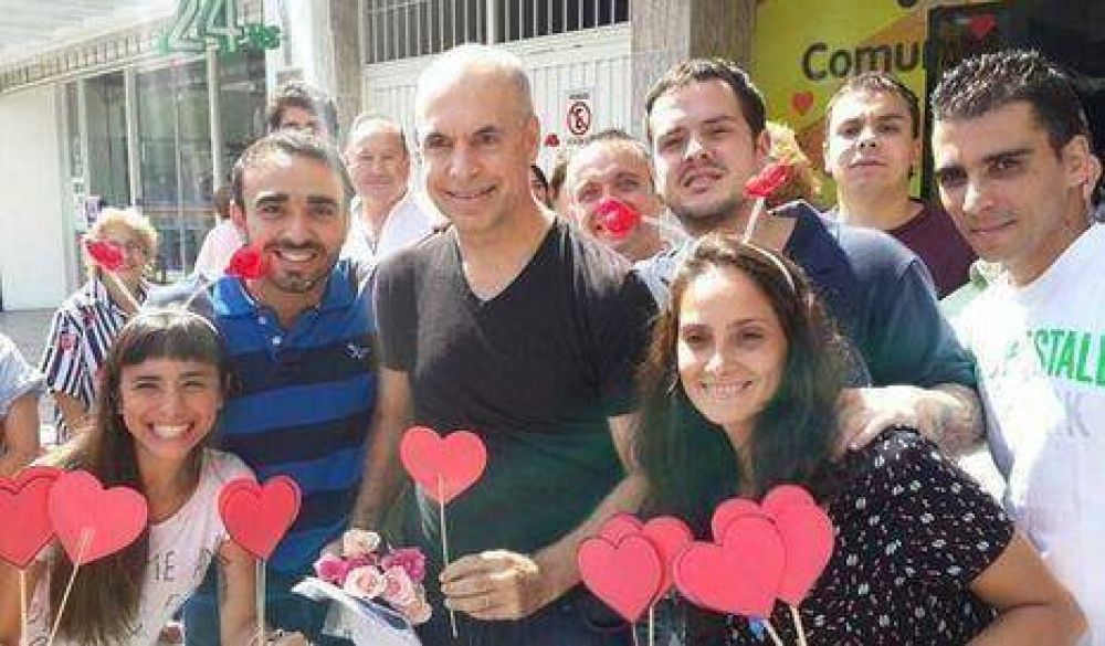 Larreta en una charla de J�venes PRO