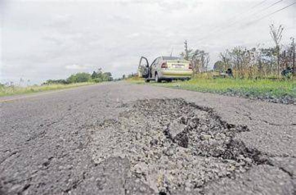 Rutas: van por la interpelaci�n de ministro