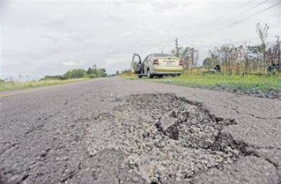 Rutas: van por la interpelaci�n de ministro
