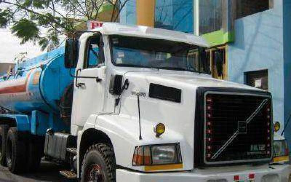 Salta: Detienen a camionero ebrio que transportaba 35.000 litros combustible