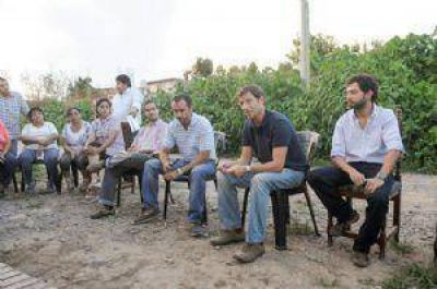 David propone que la oposici�n est� al frente de los organismos de control municipal