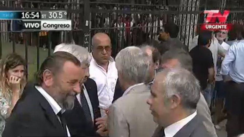 #18F: los fiscales que convocaron a la marcha de silencio llegaron al Congreso