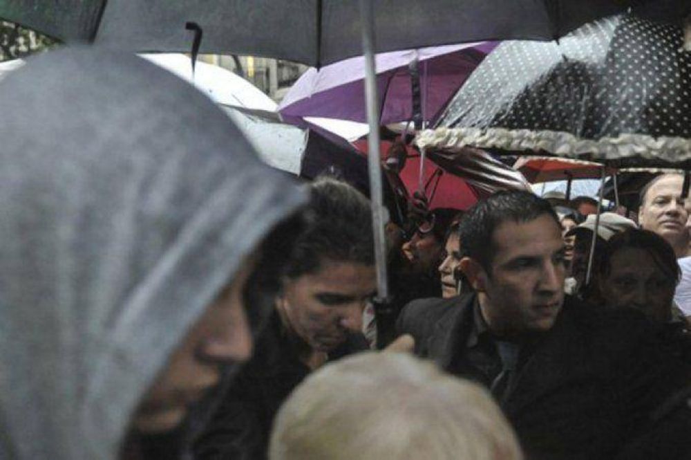 Con la familia de Nisman, la marcha se concentra en Plaza de Mayo