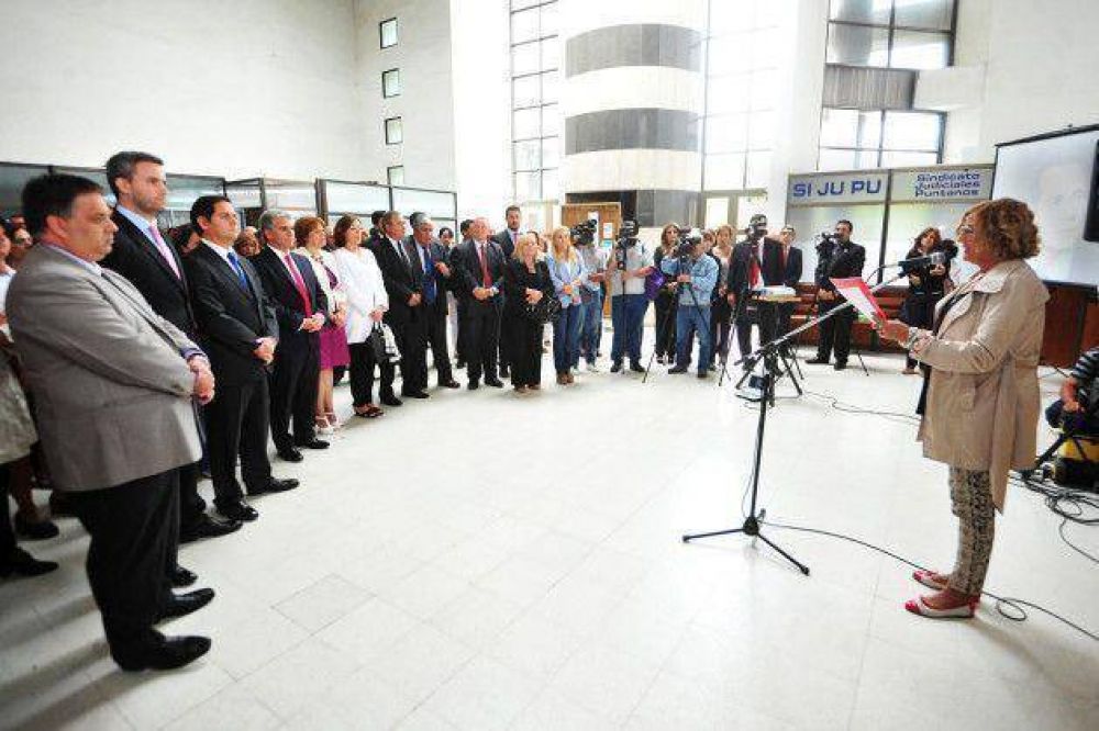 El gobernador Poggi particip del homenaje a Nisman en San Luis