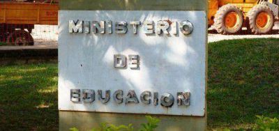 Este s�bado se volcar�n m�s de 100 millones de pesos entre pagos a docentes, fuerzas de seguridad y la ayuda escolar