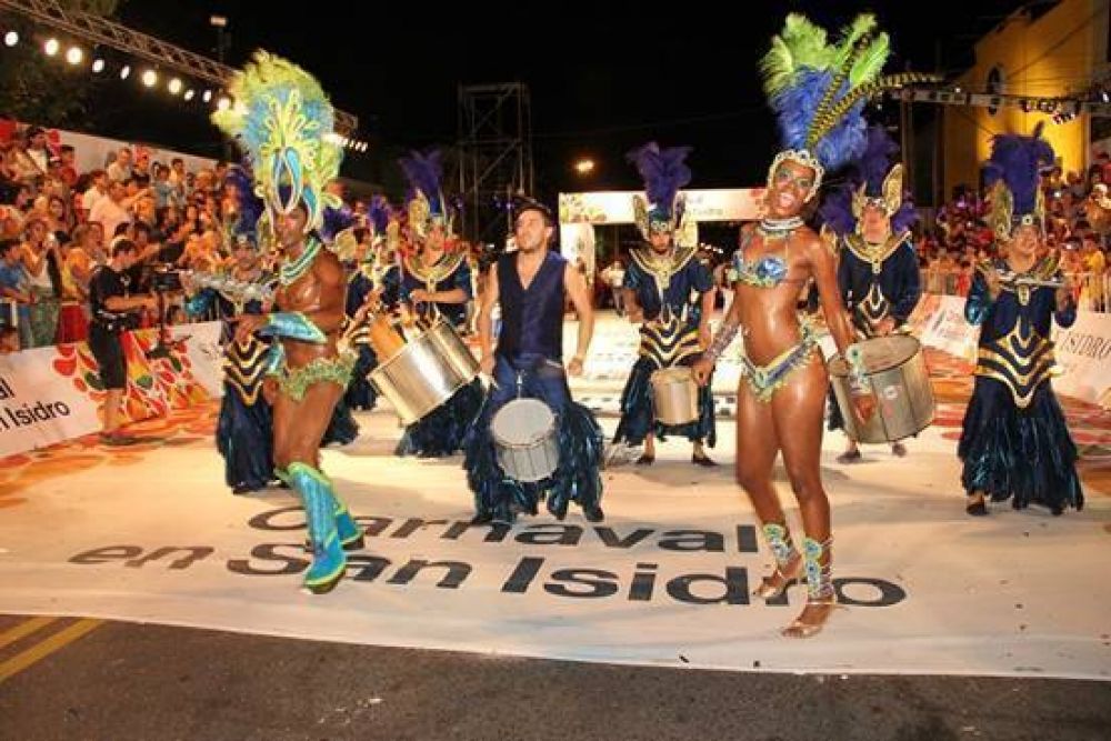 Gran festejo del Carnaval de San Isidro con Los Totora y Mir� Mar�