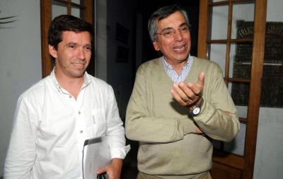El PD y el massismo se sumaron al frente opositor con la UCR