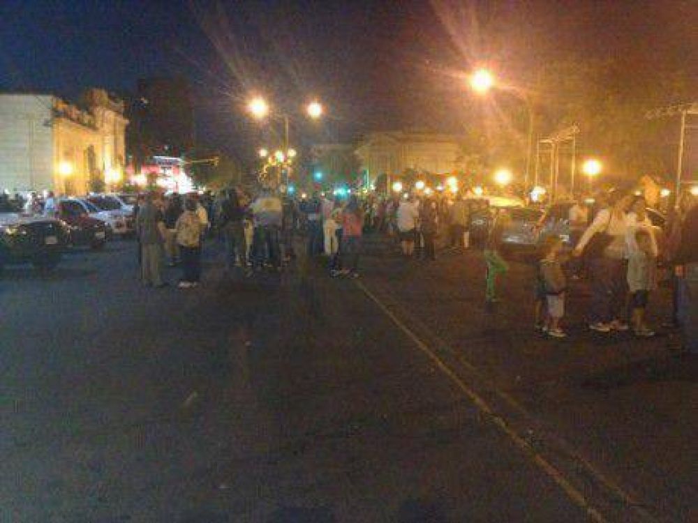 El #18F concentr� entre 700 a 800 personas en Trenque Lauquen