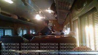 A nueve d�as del lanzamiento del nuevo tren, c�mo se viaja hoy en Ferrobaires