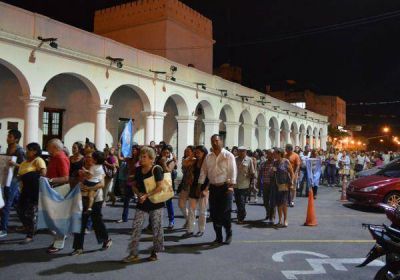 Marcha del Silencio � Miles de manifestantes recorrieron las calles de Jujuy