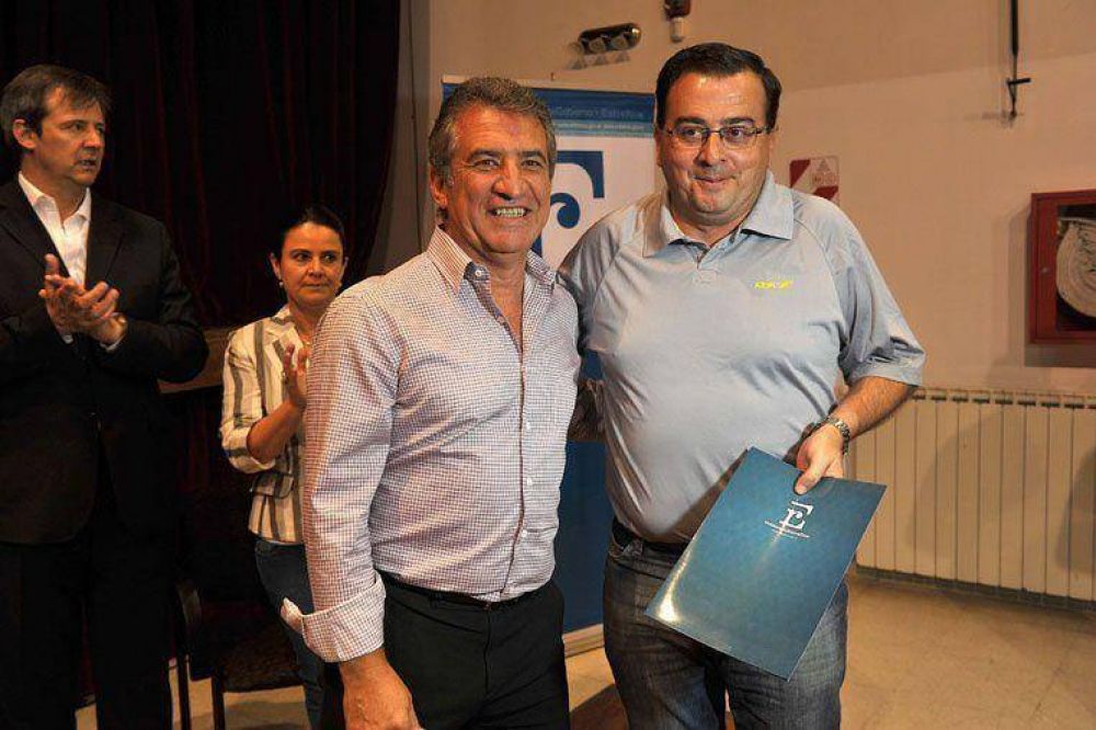 Establecer�n por ley el aporte estatal a los clubes deportivos
