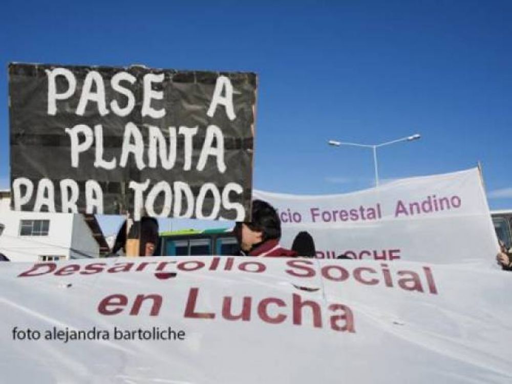Ate podr�a resolver medida de fuerza y no inicio de clases