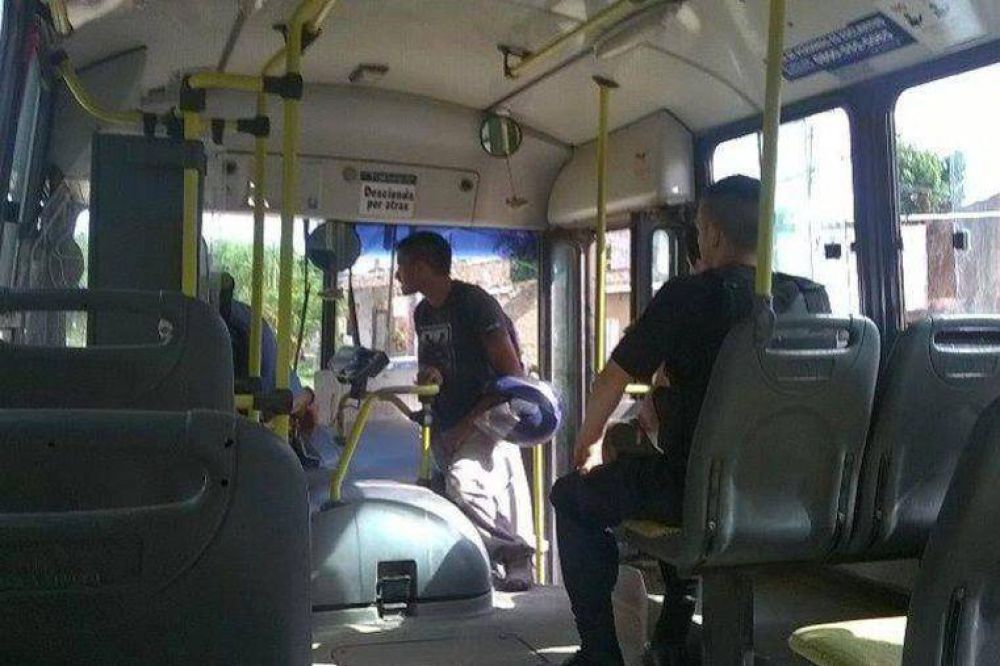Por la inseguridad, vuelve a subir un polic�a a la L�nea 13