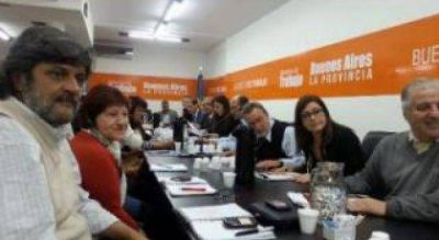 Con el anuncio de un paro, Cicop se re�ne con la Provincia a la espera de una oferta salarial