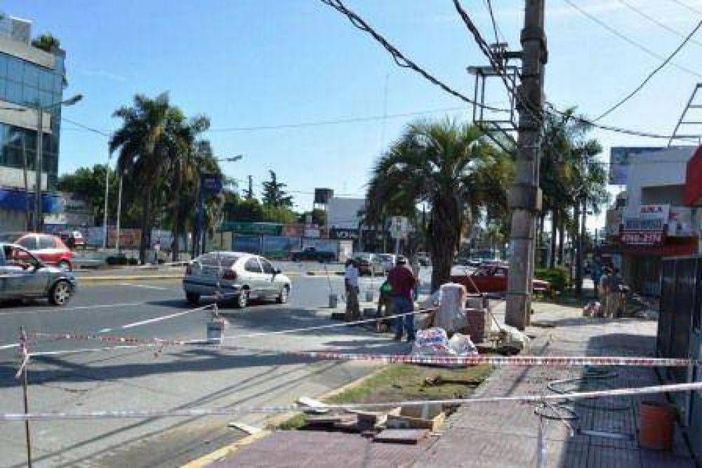 Reconstruyen veredas y mejoran el espacio p�blico en General Pacheco 