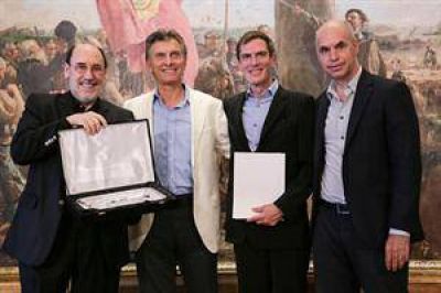 Renunci� el hermano de Rodr�guez Larreta