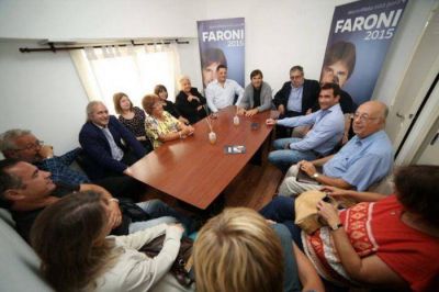 Ex dirigentes de Coalici�n C�vica y Libres del Sur se fueron con Javier Faroni