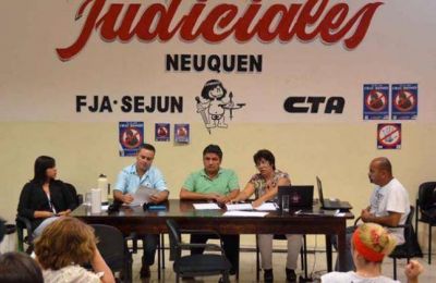 Judiciales quieren 35% de aumento salarial retroactivo a enero