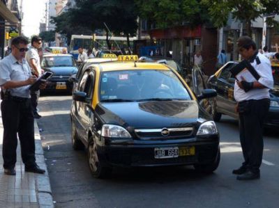 Sancionan a otro taxista rosarino por manejar alcoholizado