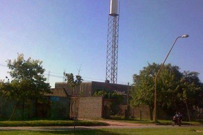 Clausuraron una antena que no estaba autorizada en Facundo Zuvir�a y Azcu�naga