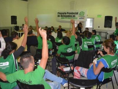 ATE realiza paro en el inicio de clases 