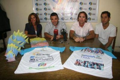 Se present� el Triatl�n Short