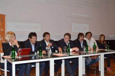 Ariel Ciano particip� del Encuentro �Territorialidad, g�nero y consumo problem�tico de sustancias� 
