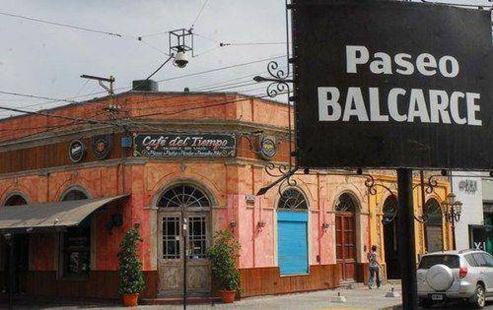  Menos gente asiste al corredor de la Balcarce