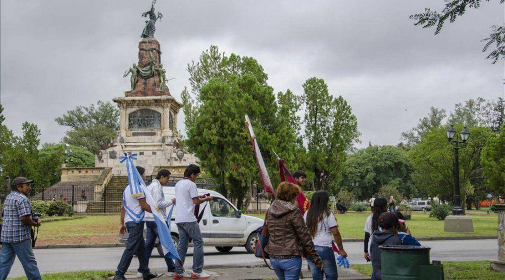 Para la patria no deber�a haber mal tiempo