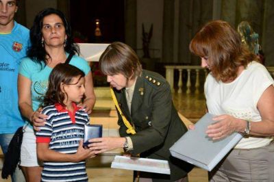 La Presidenta tiene cuatro nuevos ahijados en Paran�