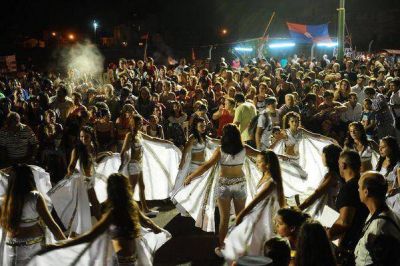 El Corso Infantil se sum� a los Matecito en otra noche que qued� en la memoria