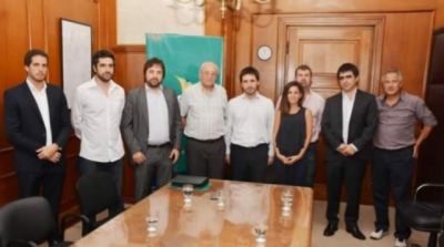 El gobierno nacional financia equipamiento para el Hospital