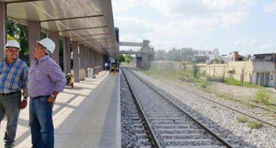 El and�n de la estaci�n Rosario Sur est� listo para recibir al tren