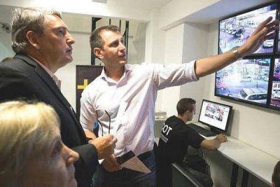 Jofr�: �En Tres de Febrero voy a ser el intendente y el jefe de Seguridad�