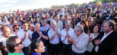 Poggi inici� la construcci�n de un embalse para Villa Mercedes