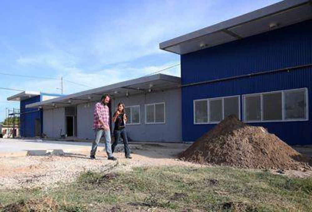 El titular del Sedronar recorri� el futuro centro preventivo de adicciones