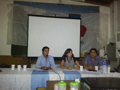Alonso defendi� a Cristina y quiere a �La Pampa bien inserta