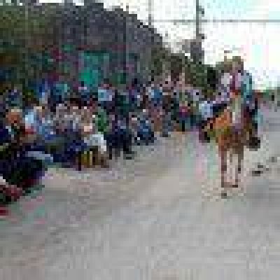 Comenz� la 39� edici�n de la Fiesta Provincial del Girasol